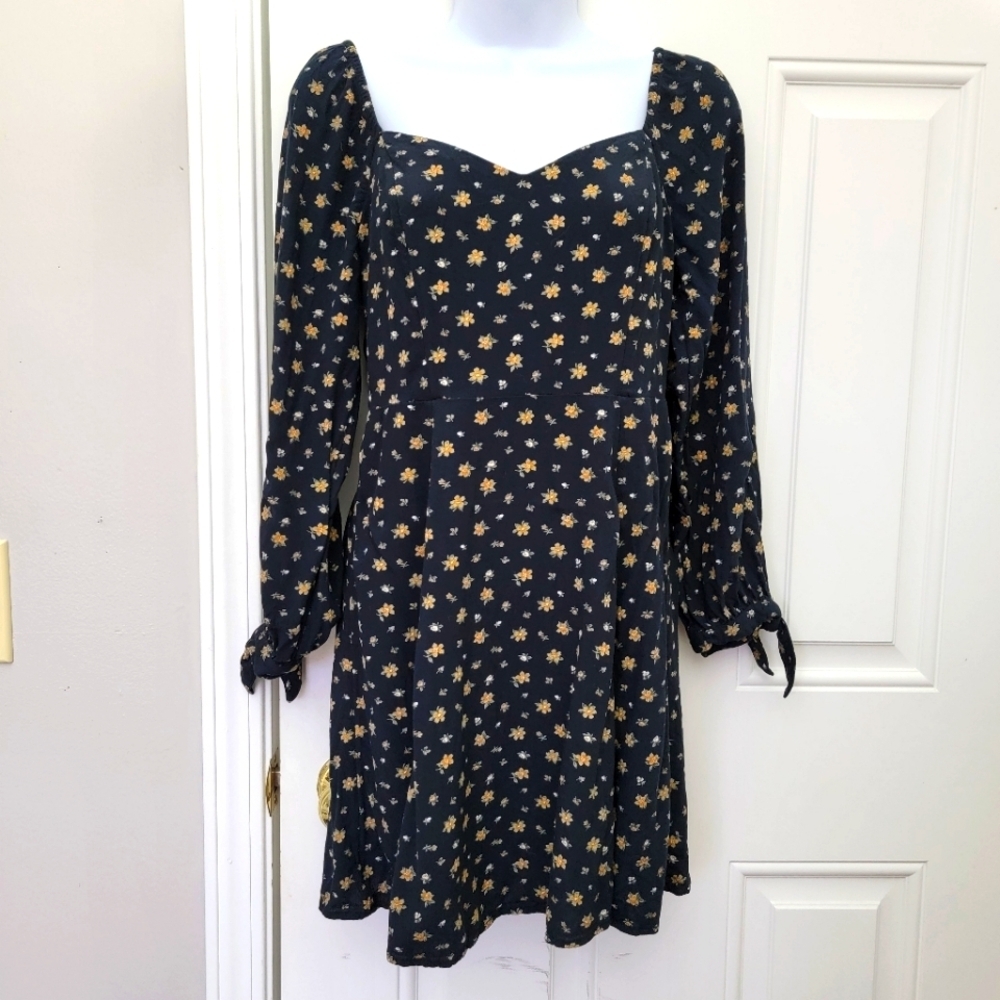 American Eagle Black Yellow Floral Mini Dress Long Tie Sleeves Sweetheart Neck S